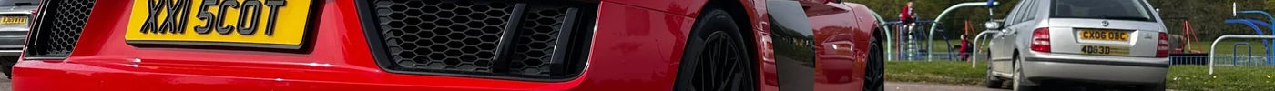 AUDI R8 WITH 4D PLATES - NUMBER PLATE TRENDS UK